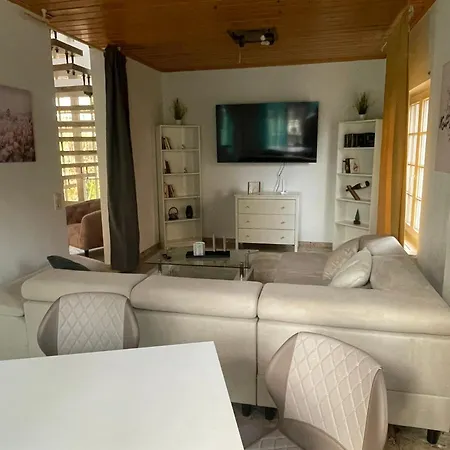 Kleines Paradies Fuer 1-4 Gaeste باد سالزفلن