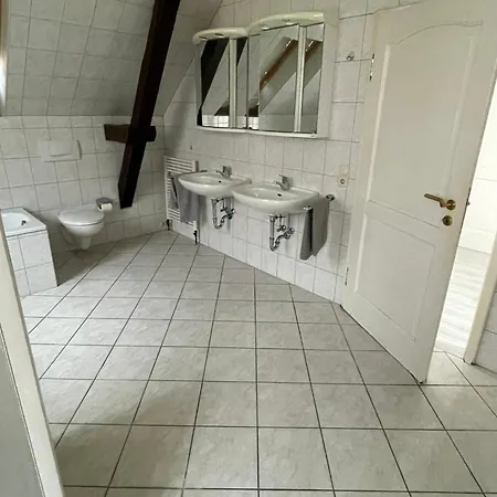 Kleines Paradies Fuer 1-4 Gaeste * باد سالزفلن